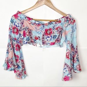 NWT LF Three Days Floral Off Shoulder Crop Top